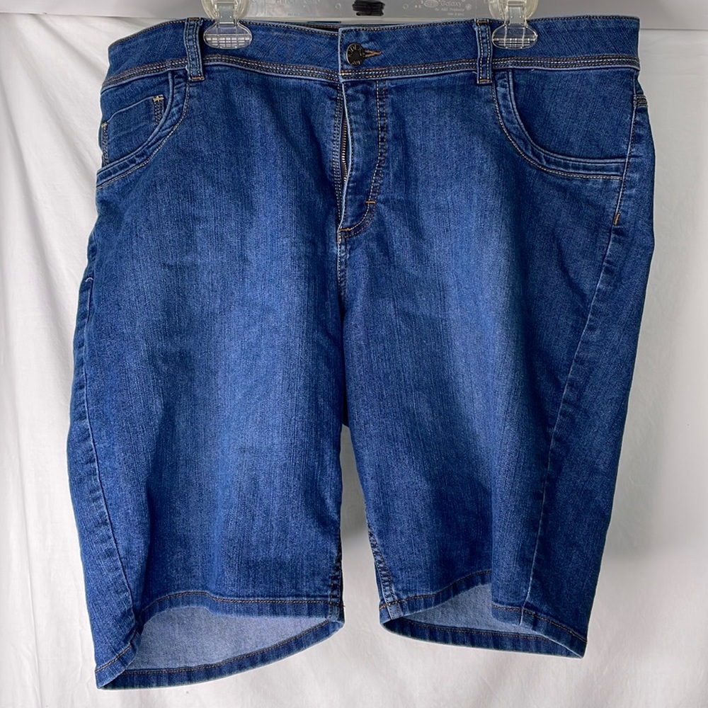 Riders by Lee ladies shorts 20 W 75%, cotton, 24% polyester, 1% spandex